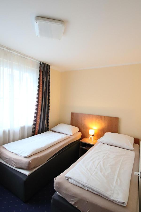 Centro Hotel Oberhausen Екстер'єр фото