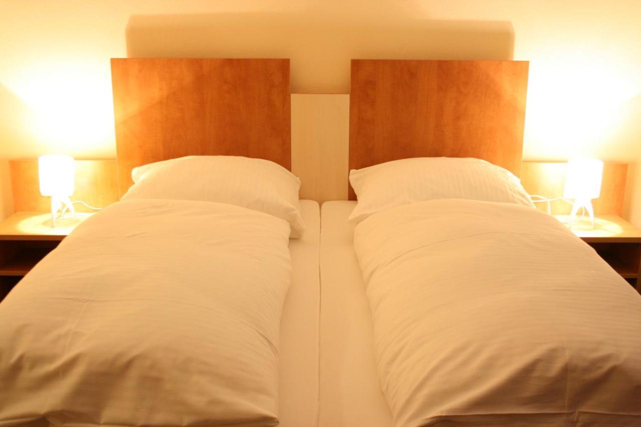 Centro Hotel Oberhausen Екстер'єр фото